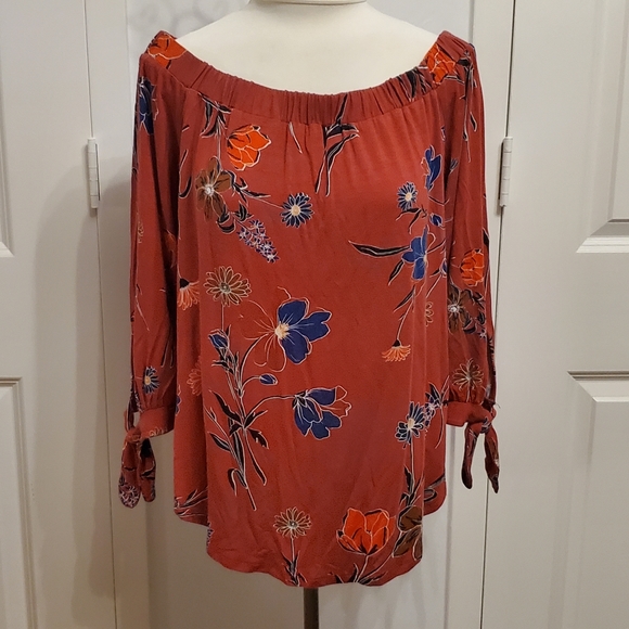 Off shoulder Flower Red Blouse Top M - Picture 5 of 6